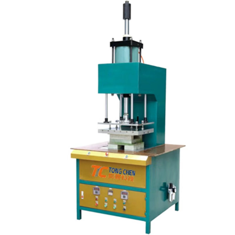 Precision filter element heat forming and sealing machinery